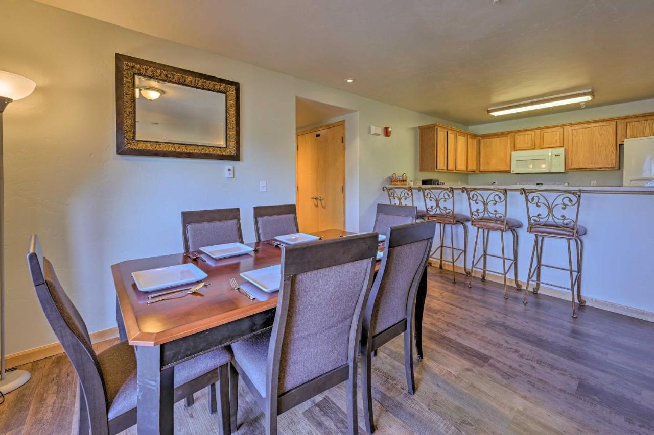 Steamboat Home With Garage, 1 Mi To Ski Resort Стиймбоут Спрингс Екстериор снимка